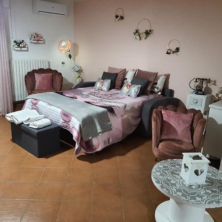 Shabby Chic Rooms Con Cucina E Giardino Privato Pomarico ภายนอก รูปภาพ