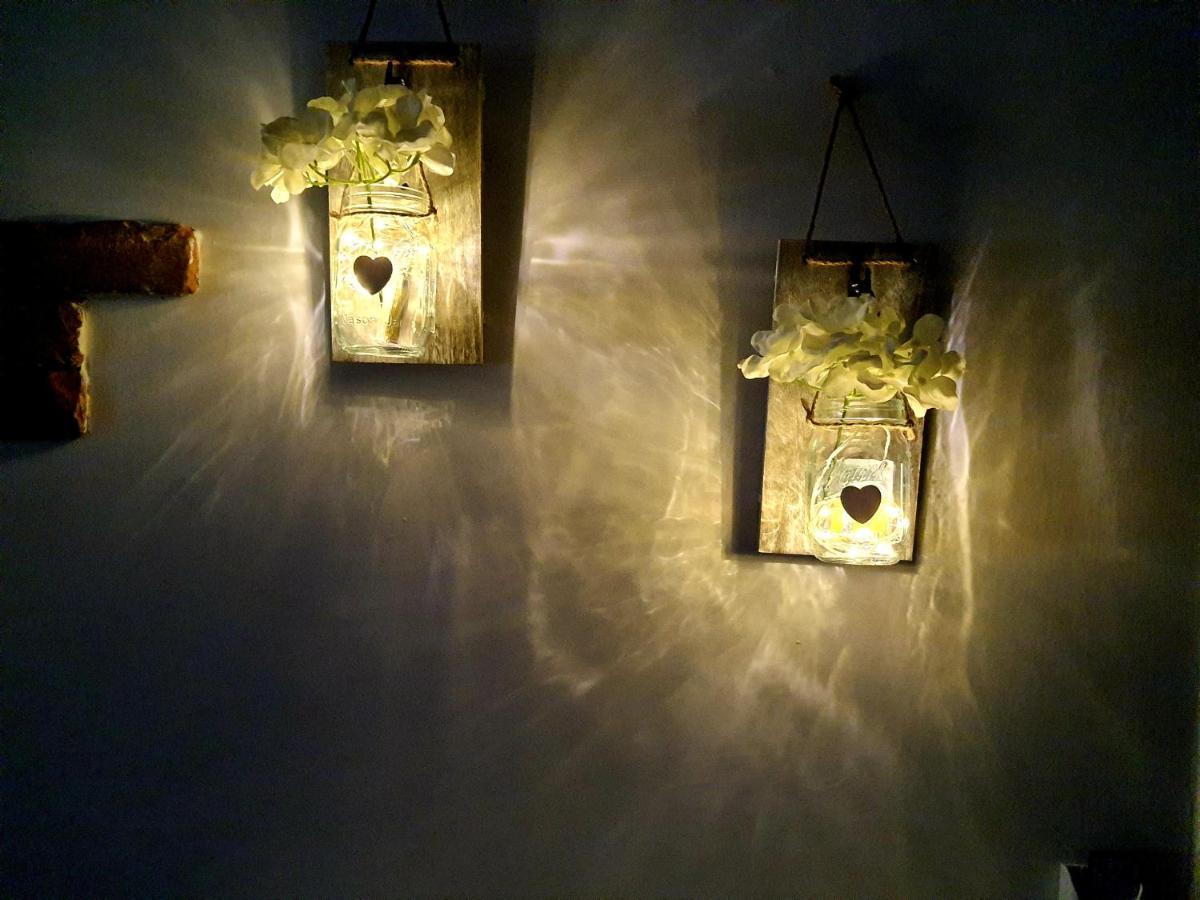 Shabby Chic Rooms Con Cucina E Giardino Privato Pomarico ภายนอก รูปภาพ