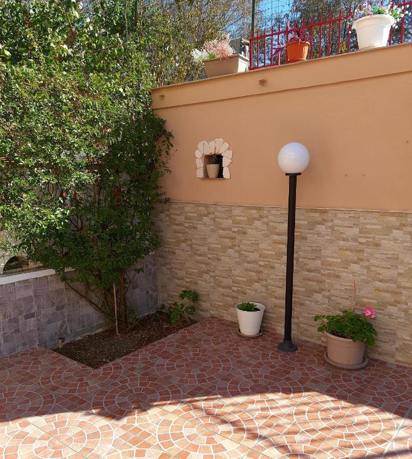 Shabby Chic Rooms Con Cucina E Giardino Privato Pomarico ภายนอก รูปภาพ