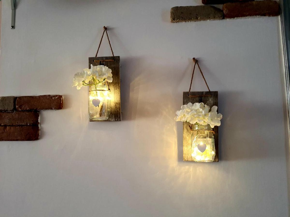 Shabby Chic Rooms Con Cucina E Giardino Privato Pomarico ภายนอก รูปภาพ