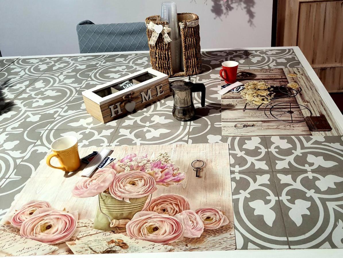 Shabby Chic Rooms Con Cucina E Giardino Privato Pomarico ภายนอก รูปภาพ
