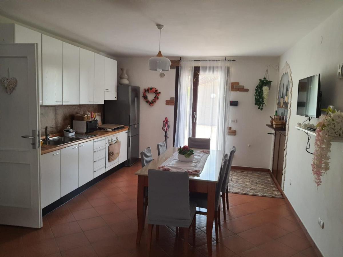Shabby Chic Rooms Con Cucina E Giardino Privato Pomarico ภายนอก รูปภาพ