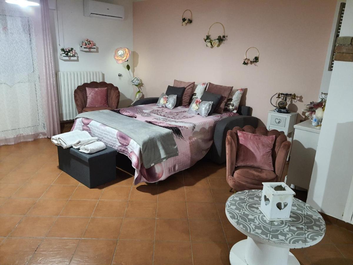 Shabby Chic Rooms Con Cucina E Giardino Privato Pomarico ภายนอก รูปภาพ